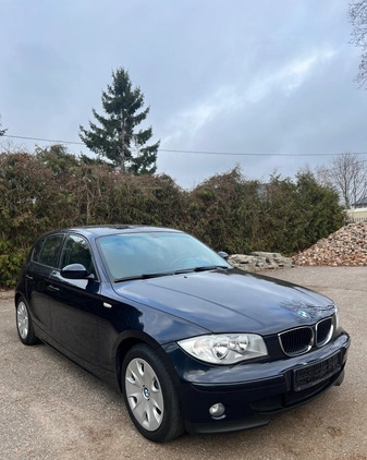 BMW Seria 1 cena 15500 przebieg: 200000, rok produkcji 2006 z Suwałki małe 37